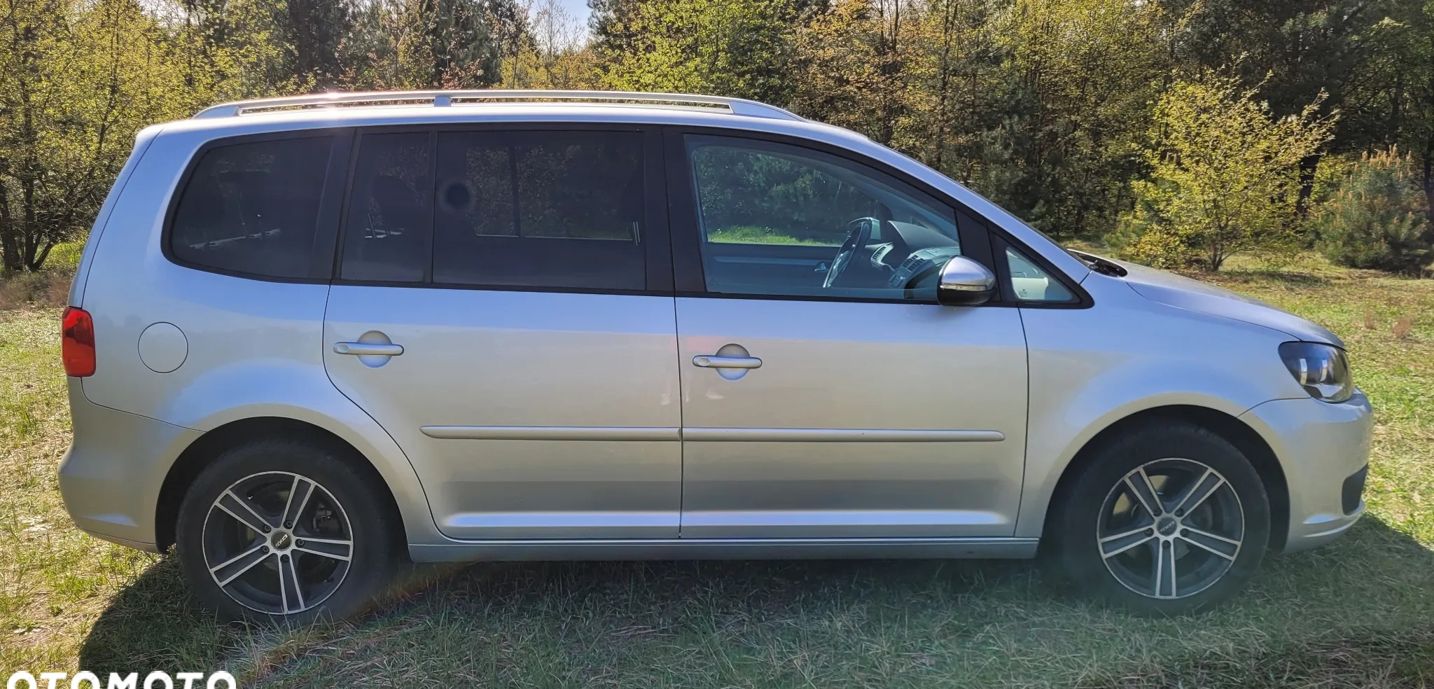 Volkswagen Touran cena 31300 przebieg: 184089, rok produkcji 2011 z Lubień Kujawski małe 191